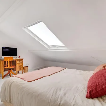 Cosy Duplex Rooftoop W/ Ac | By Airnest Lisbon