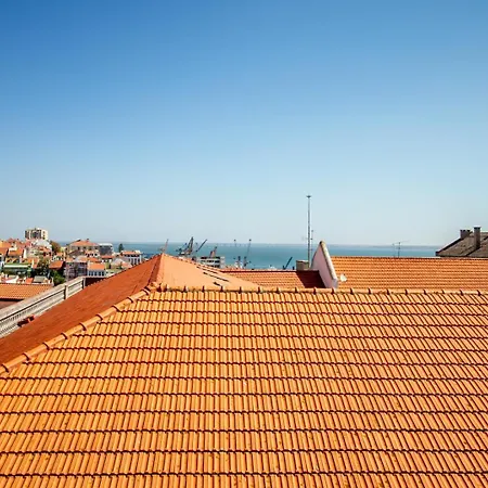 Cosy Duplex Rooftoop W/ Ac | By Airnest Apartment *
