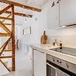 Cosy Duplex Rooftoop W/ Ac | By Airnest * Lisboa